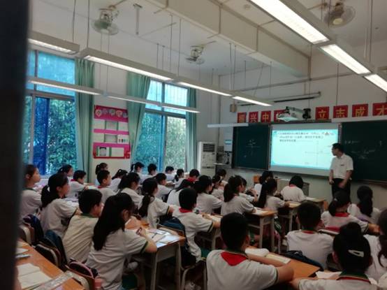 刘进上课
